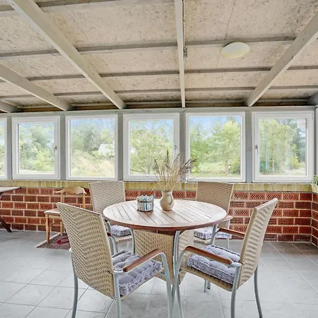 2 Bedroom Beautiful In * Skjern