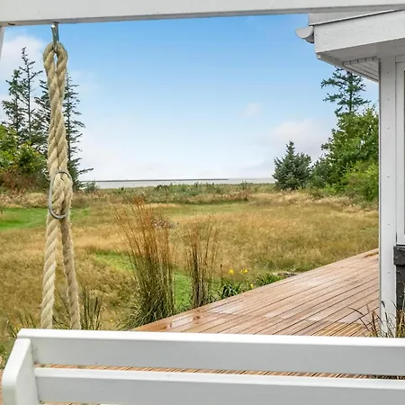 Holiday home 2 Bedroom Beautiful In