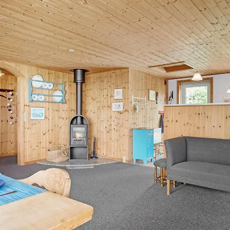 Lovely Home In Skjern With Sauna *